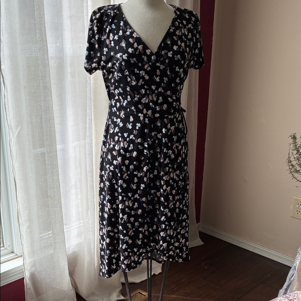 Elegant Black Floral Midi Dress